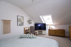 Photo 32- click for photo gallery